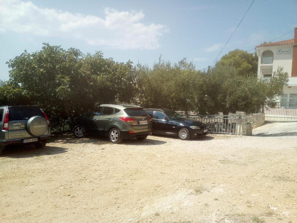 Apartmani Cosic Duće エクステリア 写真