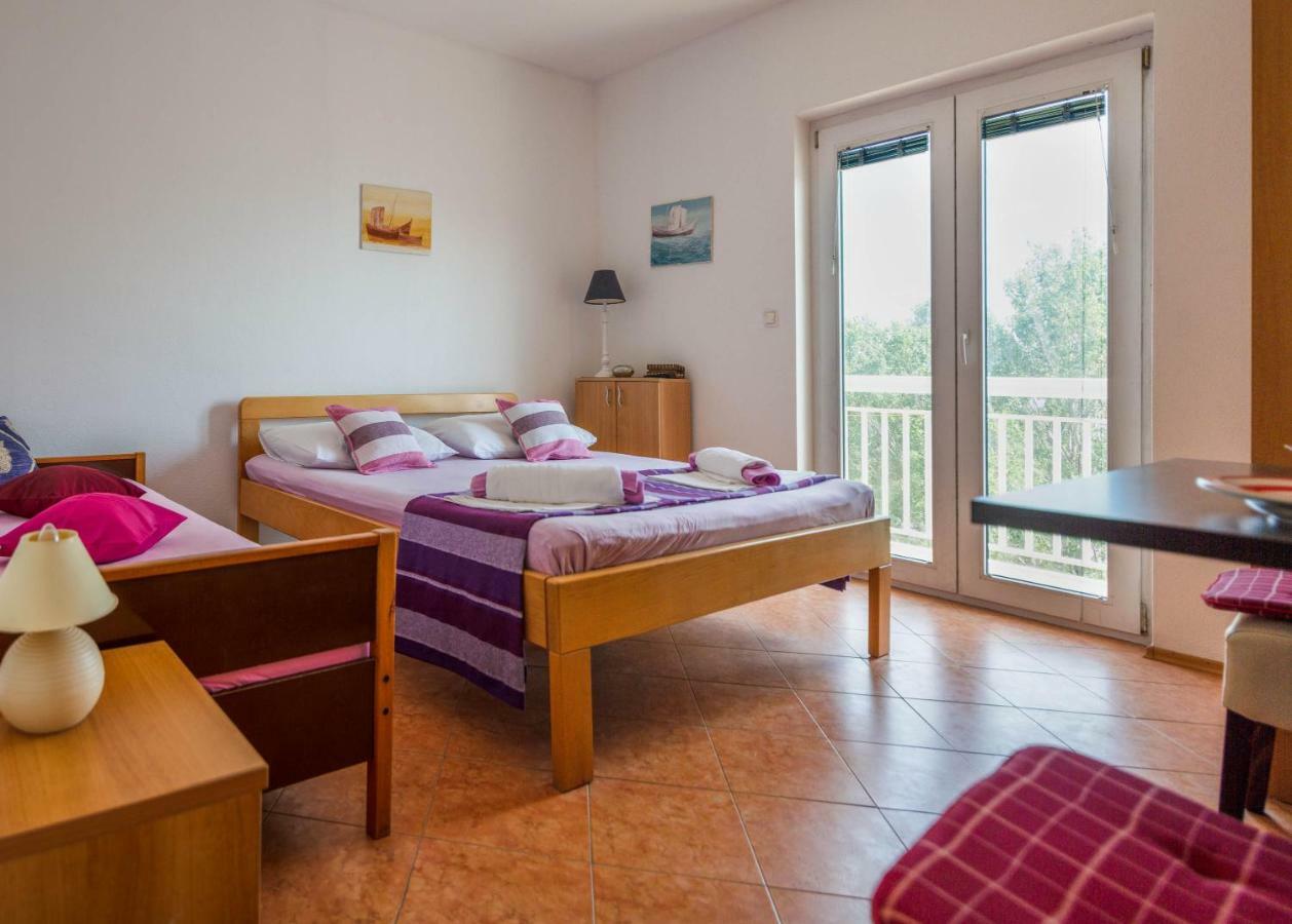 Apartmani Cosic Duće エクステリア 写真