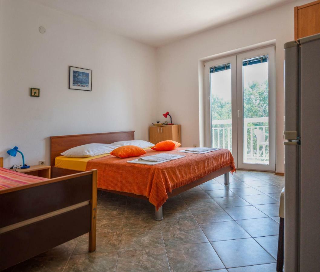 Apartmani Cosic Duće エクステリア 写真